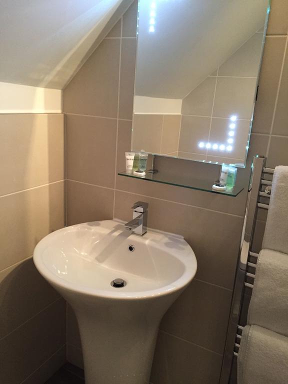 One Helena Road Serviced Apartments Southsea Extérieur photo